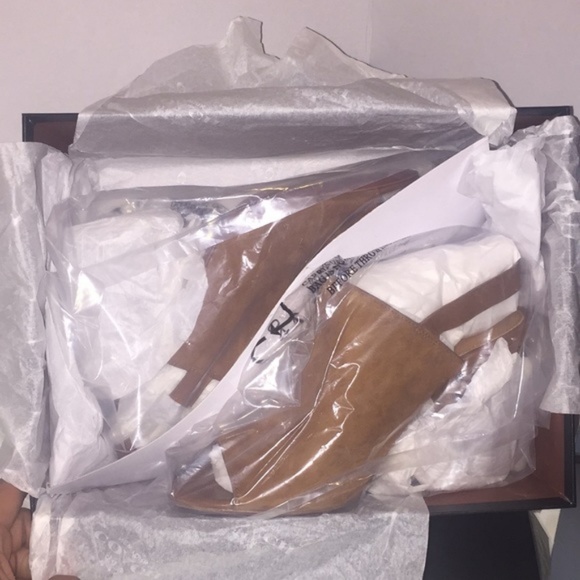 NEW Coach "Drew" brown suede w/ leather trim - Picture 3 of 3